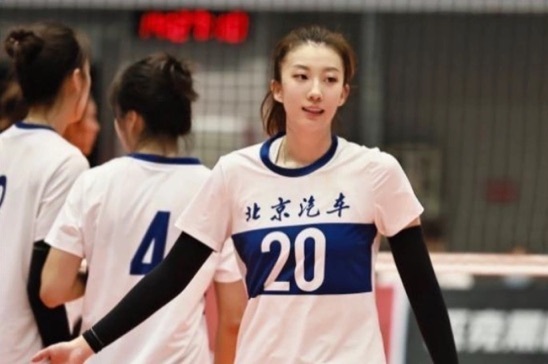 在教练的严