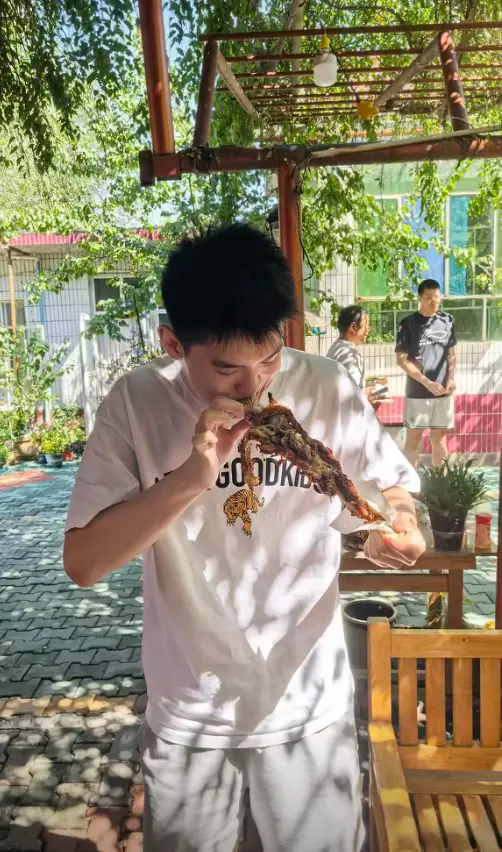照片, 洪泽大羊腿