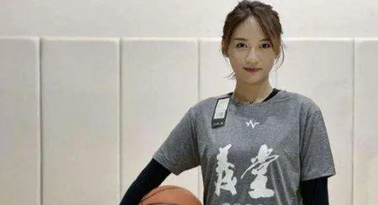 石一童之所, 篮球, 岁的年纪就 石一童之所, 篮球, 岁的年纪就