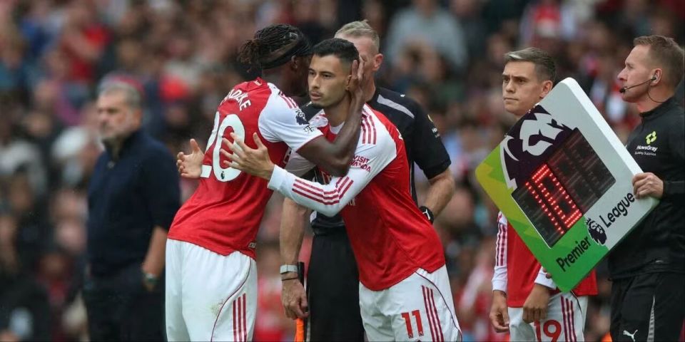 阿尔特塔已, inews, xS 阿尔特塔已, inews, xS