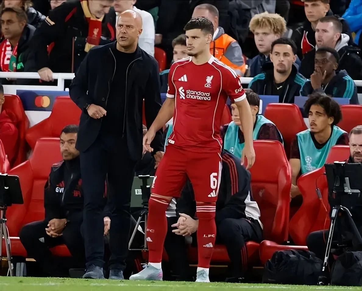 拿下他, 抢眼 拿下他, 抢眼